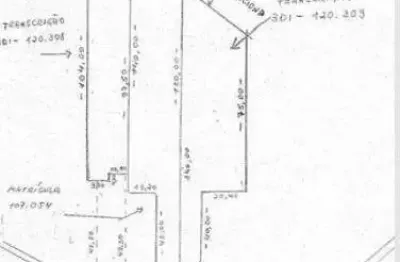 Terreno à venda na Rua Professor Clemente Pinto, 1121, Medianeira, Porto Alegre