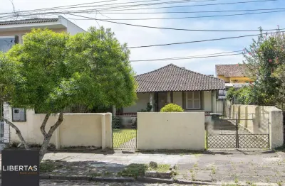 Casa com 3 quartos à venda na Rua Otelo Rosa, 298, Ipanema, Porto Alegre