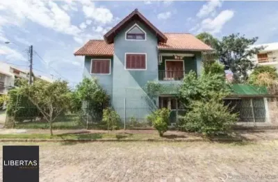 Casa/sobrado  de 4  dormitórios I 1 suíte I 4 vagas I  Altos Do Ipê