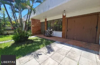 Casa com 3 quartos à venda na Rua Rincão, 244, Ipanema, Porto Alegre