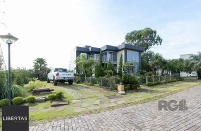 Casa em condomínio fechado com 4 quartos à venda na Rua Bertha Loforte Gonçalves, 80, Vila Nova, Porto Alegre