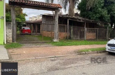 Terreno com 1.476m², plano, pronto para construtora e investido