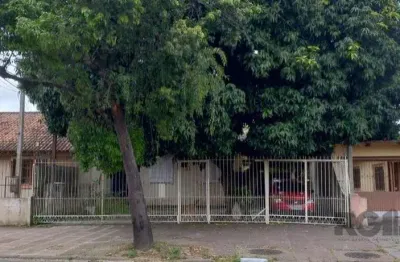 Casa com 3 quartos à venda na Rua Camaquã, 271, Camaquã, Porto Alegre