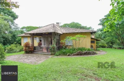 Casa com 3 quartos, suite em terreno com 7.320m² - Belem Velho