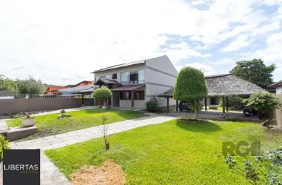 Com 4 dormitórios, incluindo uma suíte, é perfeita para acomodar toda a sua família.