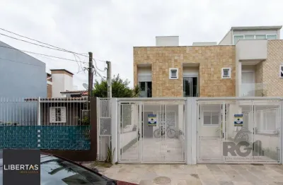 Casa com 2 quartos à venda na Rua Bertha Leonora Mückler, 36, Vila Nova, Porto Alegre