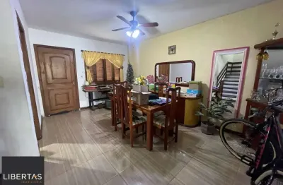 **Casa Residencial à Venda em Porto Alegre, Rio Grande do Sul**