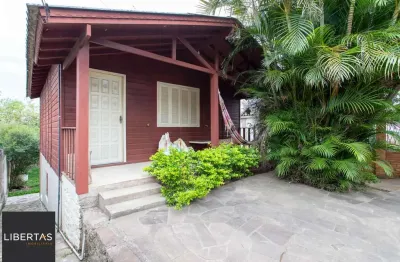 Casa com 2 quartos à venda na Rua Cláudio Rodrigues Nunes, 45, Vila Nova, Porto Alegre