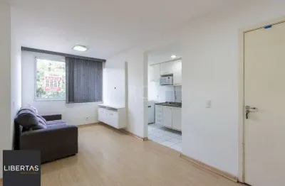 Apartamento com 03 dormitórios com infraestrutura completa semi mobiliado