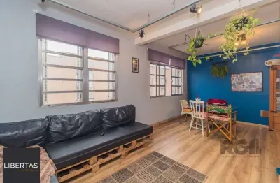 Apartamento com 2 quartos à venda na Rua Eurico Lara, 59, Medianeira, Porto Alegre