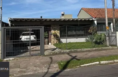 Casa com 4 quartos à venda na Avenida Assis Chateaubriand, 501, São Sebastião, Porto Alegre
