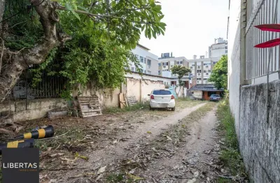 Terreno comercial para alugar na Avenida Lavras, 376, Petrópolis, Porto Alegre