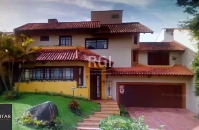 Casa para Venda - 334m², 4 dormitórios, sendo 1 suites, 4 vagas - Ipanema