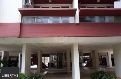 Apartamento 03 dormitórios (01 suíte), com vaga escriturada, no bairro Santana, em Porto Alegre - RS