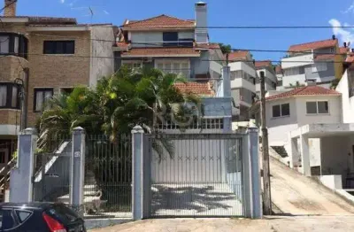 Casa para Venda - 324m², 5 dormitórios, sendo 1 suites, 3 vagas - Jardim Isabel