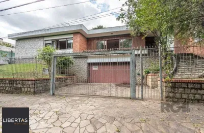 Casa com 3 quartos à venda na Rua Tunísia, 215, Vila Ipiranga, Porto Alegre