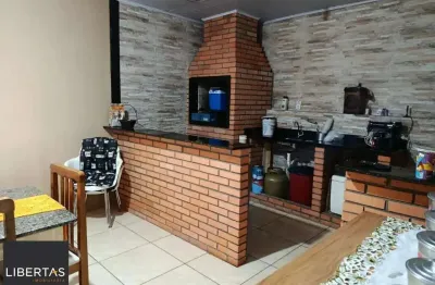 Casa com 2 quartos à venda na Rua Dois Mil e Trinta e Seis, 52, Mário Quintana, Porto Alegre