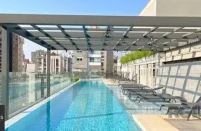 Apartamento no bairro Auxiliadora de 2 dormitórios vaga e infra