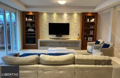 Casa para Comprar  com vista deslumbrante no Chácara das Pedras!