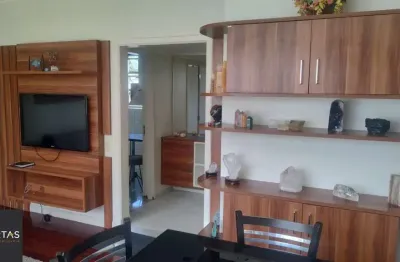 AP, 3 dormitórios, 1 suíte, 3 banheiros, box coberto, frente colégio Militar