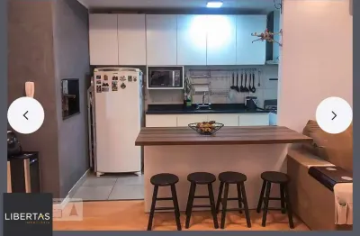 Apartamento 2 dormitórios, 1 suíte, semimobiliado, vaga no bairro Cristal Poa/RS