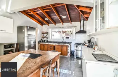 Casa com 3 quartos à venda na Avenida Felipe Weimann, 138, Santa Tereza, Porto Alegre