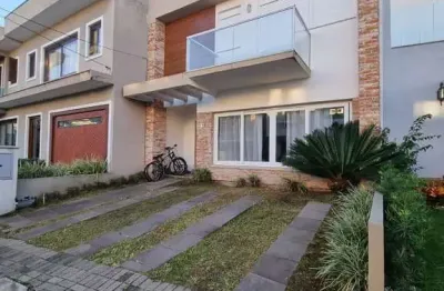 Casa com 3 quartos à venda na Rua Carlos Maximiliano Fayet, 80, Hípica, Porto Alegre