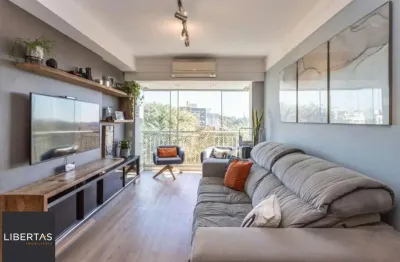 Apartamento semi mobiliado de 3 dormitórios, vaga e elevador no bairro Lindóia