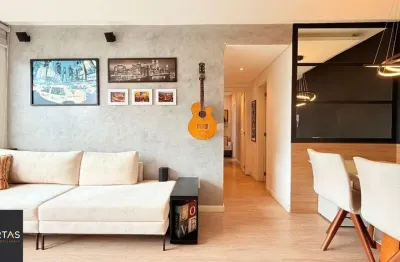 Apartamento 2 dormitórios, 1 suíte, 2 vaga, elevador no  Passo da Areia