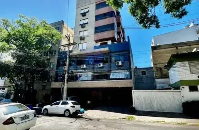 Apto no Passo da Areia de 03 dorm com suíte, sala com 02 ambientes e 01 vaga