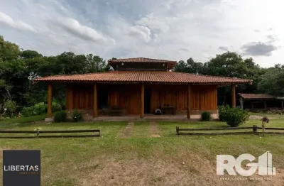 Chácara / sítio com 4 quartos à venda na Avenida Edgar Pires de Castro, 6170, Chapéu do Sol, Porto Alegre