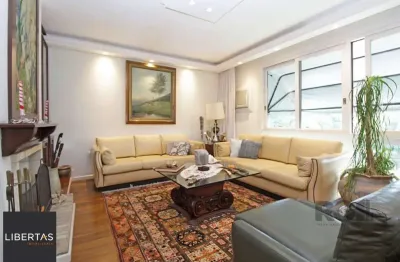 Cobertura com 422,00m² no bairro Moinhos de Vento em Porto Alegre/RS.