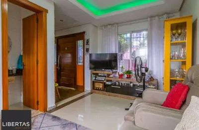 Casa 3 dormitórios com duas suítes bairro Jardim Floresta - Lindoia
