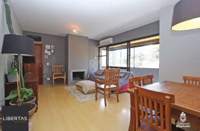 Apartamento para Venda - 114m², 3 dormitórios, sendo 1 suites, 2 vagas - Petrópolis
