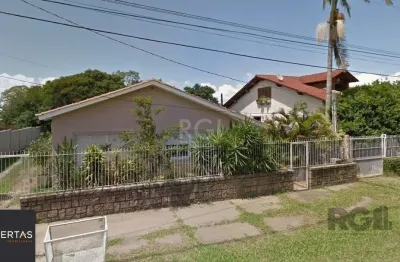 Casa com 3 quartos à venda na Rua Eustáquio Inácio da Silveira, 365, Belém Novo, Porto Alegre