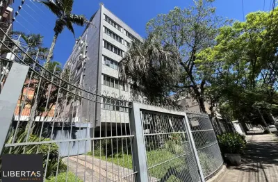 Apartamento de 3 quartos, suíte e 2 vagas de garagem no bairro Auxiliadora POA