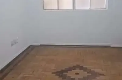 Apartamento com 4 quartos, 3 banheiros no Bairro Centro Historico.