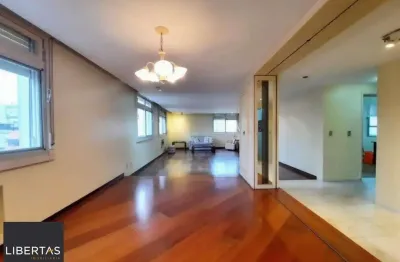 Vende-se apartamento com 3 quartos(1 suíte), 184m² e 2 vagas - Bom Fim