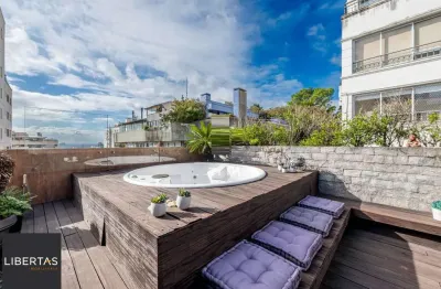 Vende-se cobertura com 2 quartos (1 suíte), 185m² e 2 vagas – Rio Branco