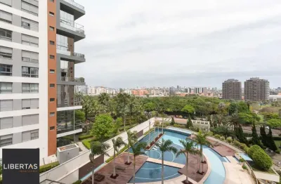 Localizado em frente ao Parque Germânia e próximo ao Shopping Iguatemi.