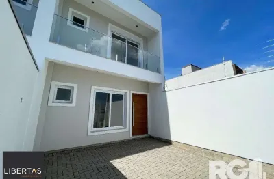 A chave dos sonhos que você busca esta aqui, nesta casa em bairro planejado na cidade de Canoas.