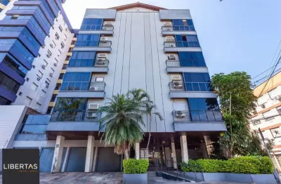Apartamento semi mobiliado, 3 dormitórios, 1 suíte, vaga de garagem, Bairro Eunice Nova