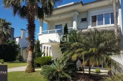 Casa para Venda - 354.55m², 6 dormitórios, sendo 5 suites, Centro