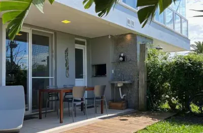 Loft Mobiliado com Espaço Gourmet no Rossi Atlântida – Conforto e Luxo à Beira-Mar!