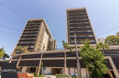 Apartamento com 1  Dormitório, piscina e elevador no Centro de Canoas.