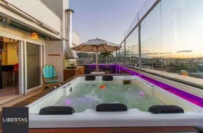 Cobertura de 01 dormitório com 02 vagas de garagens escrituradas