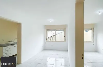 Apartamento 1 suíte com vaga no Menino Deus – Próximo à Av. Getúlio Vargas