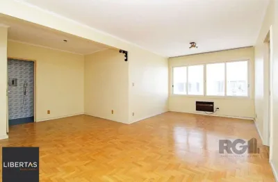 Venda Apartamento de três dormitórios, 01 vaga de garagem, com elevador