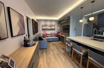Apartamento totalmente reformado a venda no Condomínio Praia da Barra - Avenida Lúcio Costa - Barra da Tijuca - Rio de Janeiro