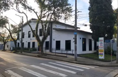 Salas comerciais próximas ao centro em imóvel comercial ao lado do sesc.